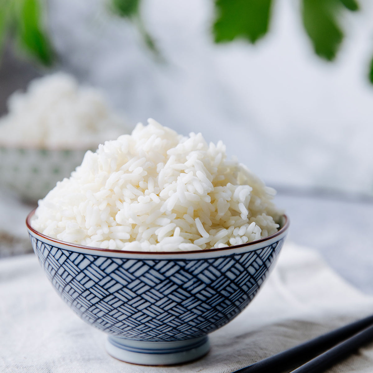 Linsendal mit Blattspinat und Tofu dazu Reis