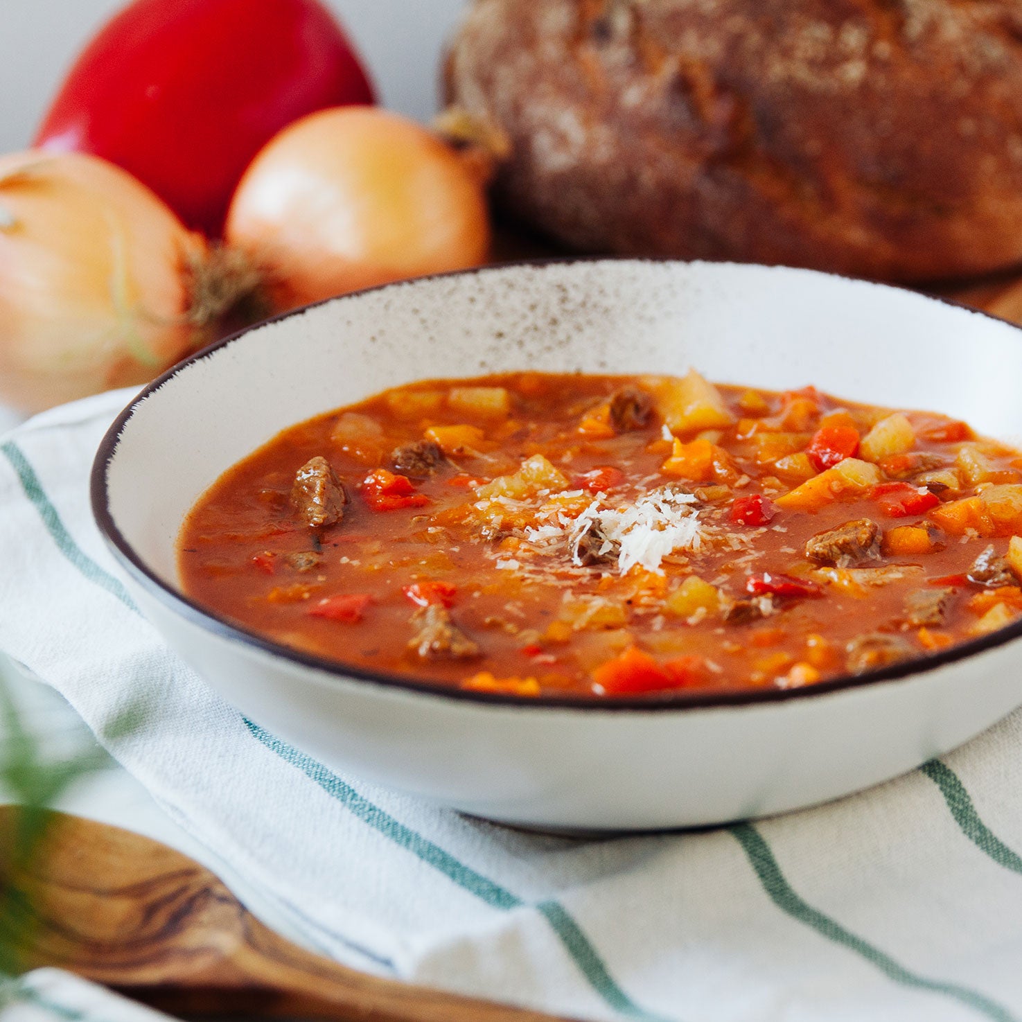 Ungarische Gulaschsuppe